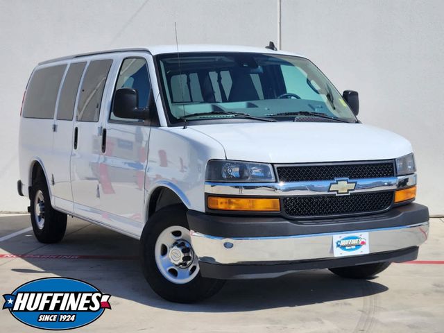 2020 Chevrolet Express LT