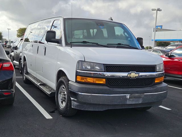 2020 Chevrolet Express LT