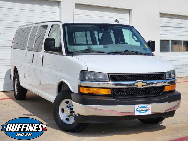 2020 Chevrolet Express LT