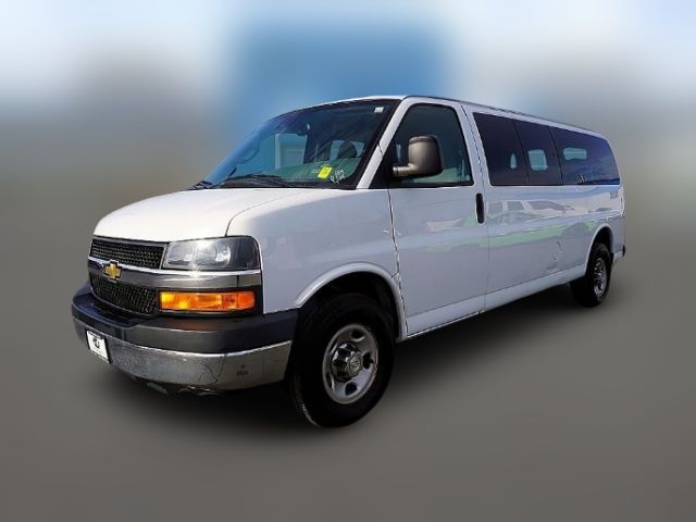 2020 Chevrolet Express LT