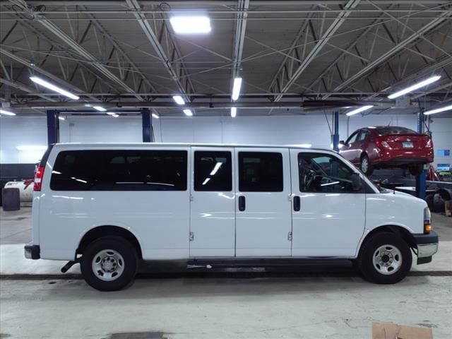 2020 Chevrolet Express LT