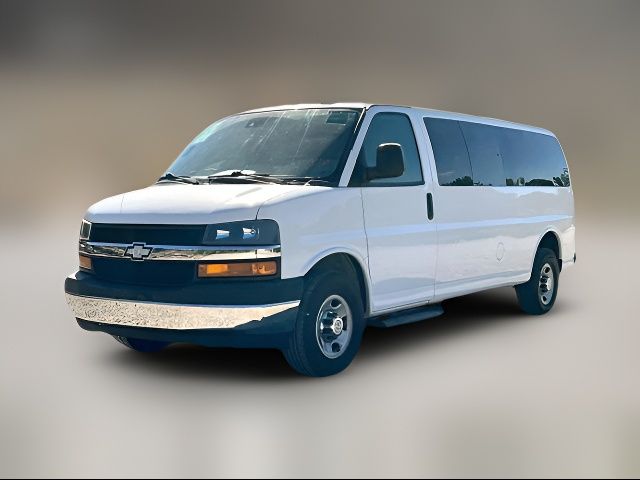 2020 Chevrolet Express LT