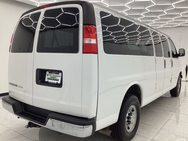 2020 Chevrolet Express LT