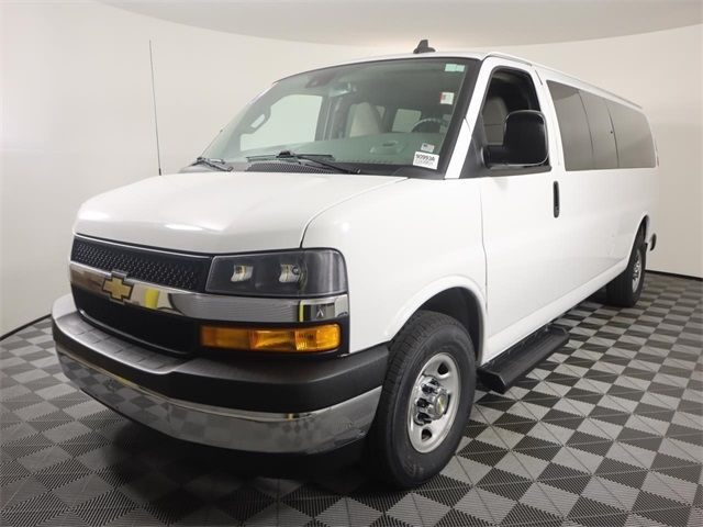 2020 Chevrolet Express LT