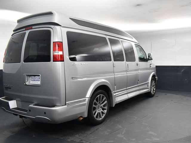 2020 Chevrolet Express Base