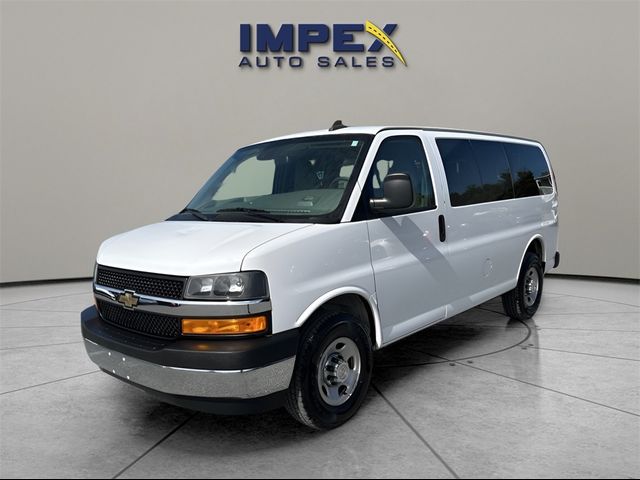 2020 Chevrolet Express LT