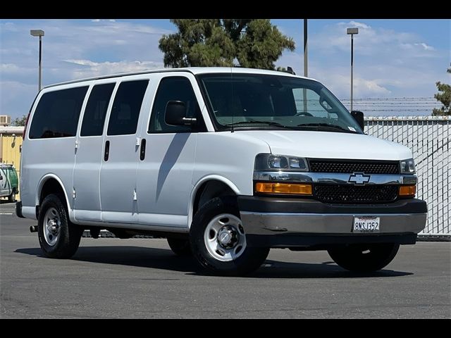 2020 Chevrolet Express LT