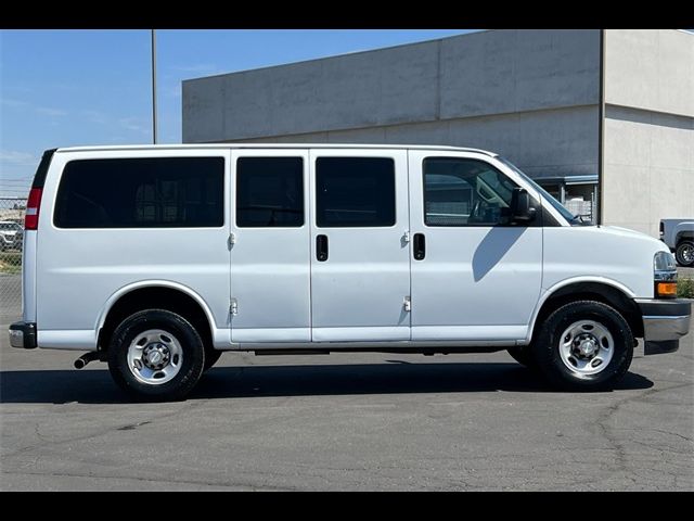 2020 Chevrolet Express LT