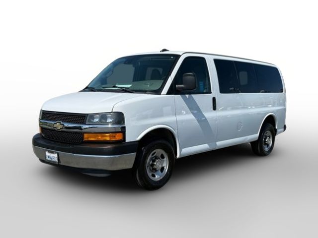 2020 Chevrolet Express LT
