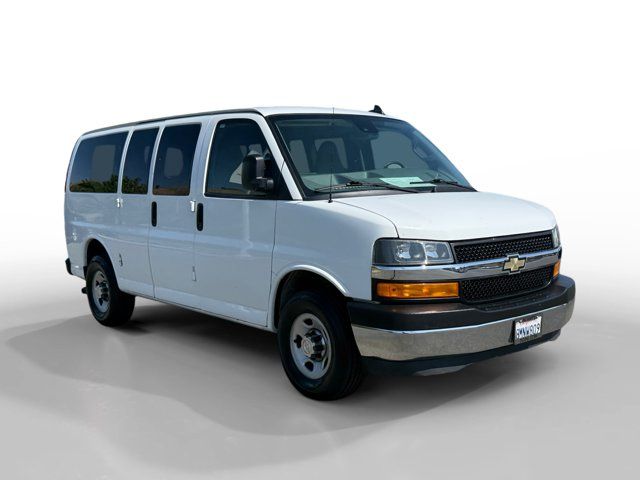 2020 Chevrolet Express LT