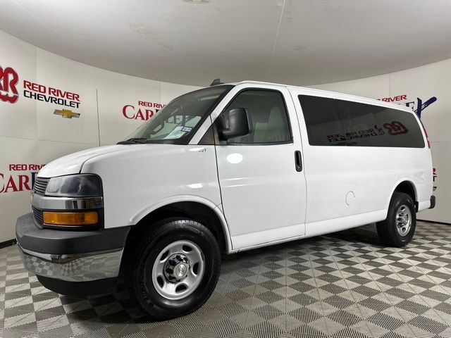 2020 Chevrolet Express LT