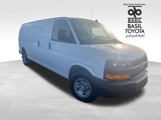 2020 Chevrolet Express Base