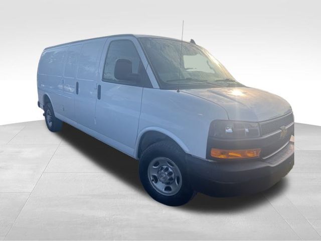 2020 Chevrolet Express Base