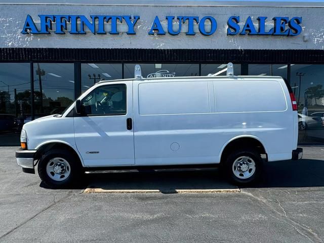 2020 Chevrolet Express Base