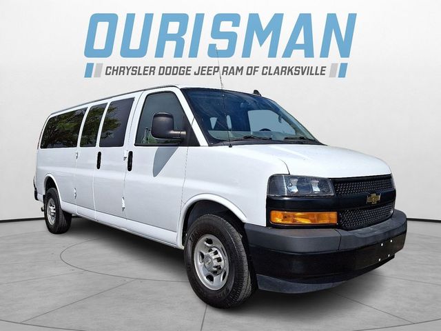 2020 Chevrolet Express LS