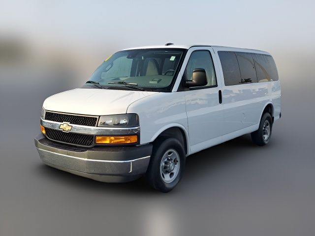 2020 Chevrolet Express LT