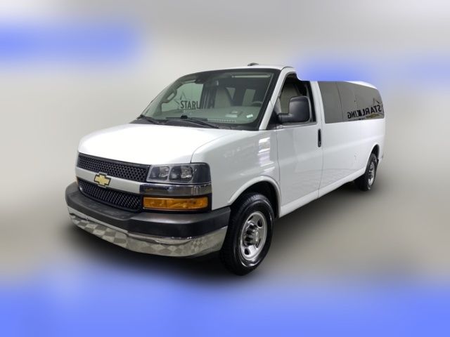 2020 Chevrolet Express LT