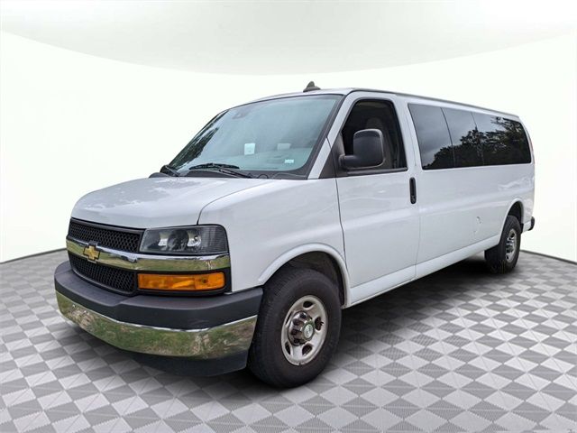 2020 Chevrolet Express LT