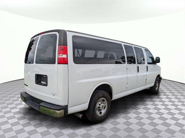 2020 Chevrolet Express LT