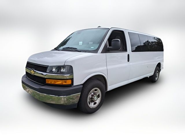 2020 Chevrolet Express LT