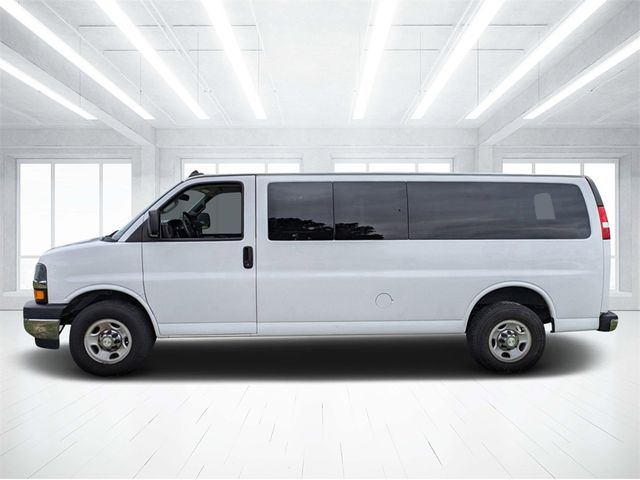 2020 Chevrolet Express LT