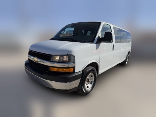 2020 Chevrolet Express LT