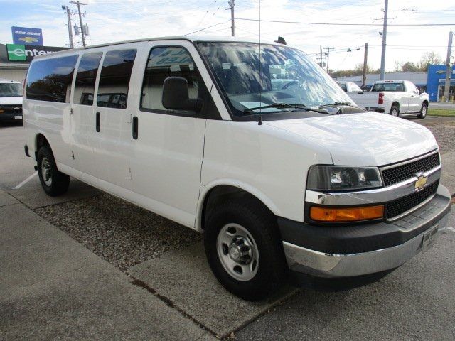 2020 Chevrolet Express LT