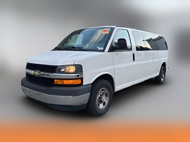 2020 Chevrolet Express LT