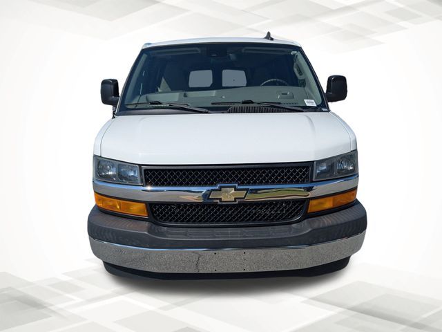 2020 Chevrolet Express LT