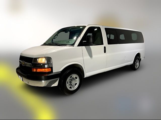 2020 Chevrolet Express LT