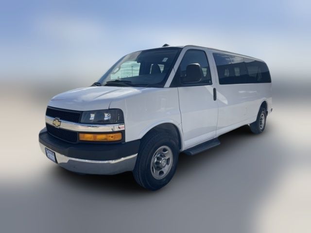 2020 Chevrolet Express LT