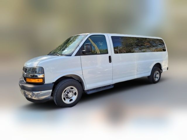 2020 Chevrolet Express LT