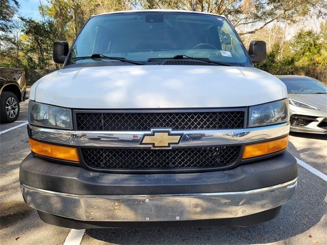 2020 Chevrolet Express LT