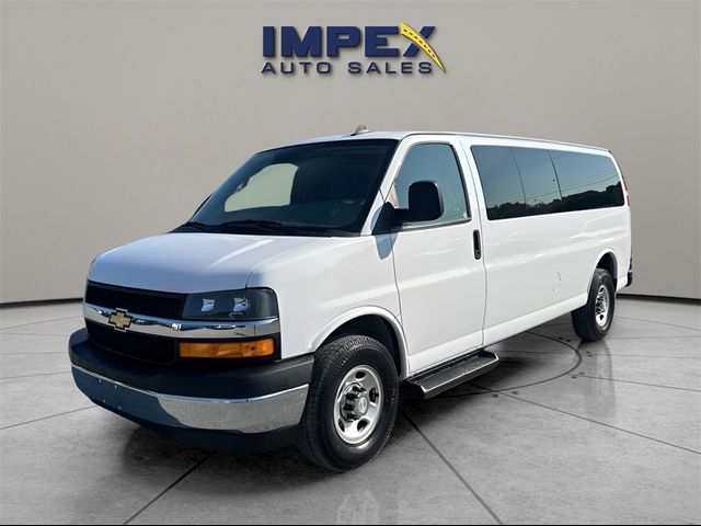 2020 Chevrolet Express LT