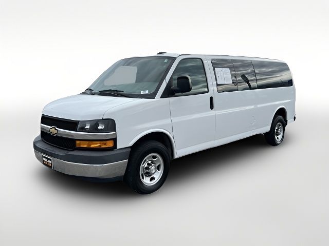 2020 Chevrolet Express LT