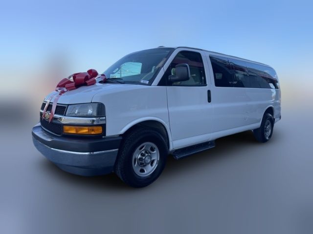 2020 Chevrolet Express LT