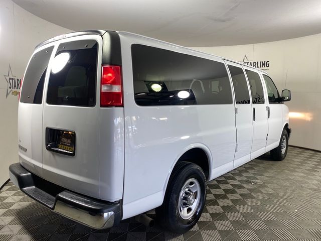 2020 Chevrolet Express LT