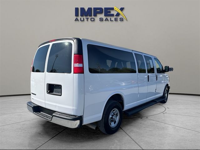 2020 Chevrolet Express LT