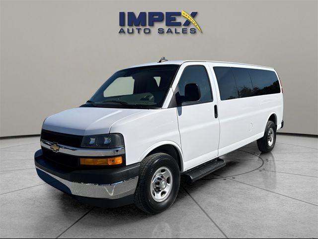 2020 Chevrolet Express LT