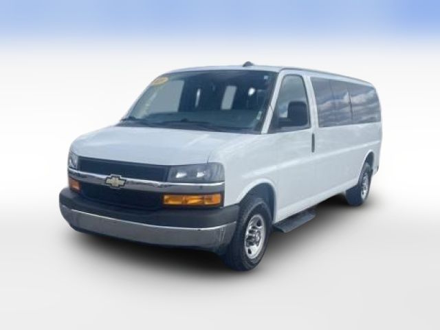 2020 Chevrolet Express LT