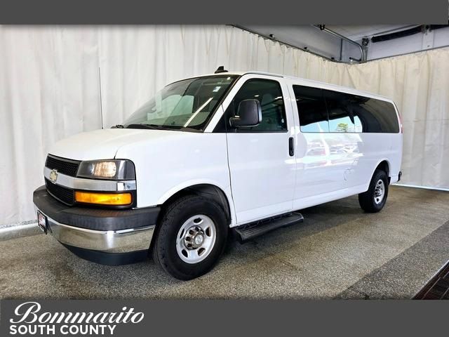 2020 Chevrolet Express LT