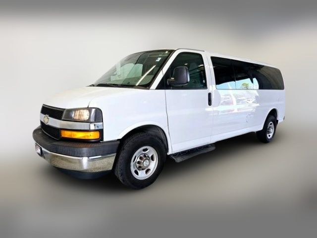 2020 Chevrolet Express LT