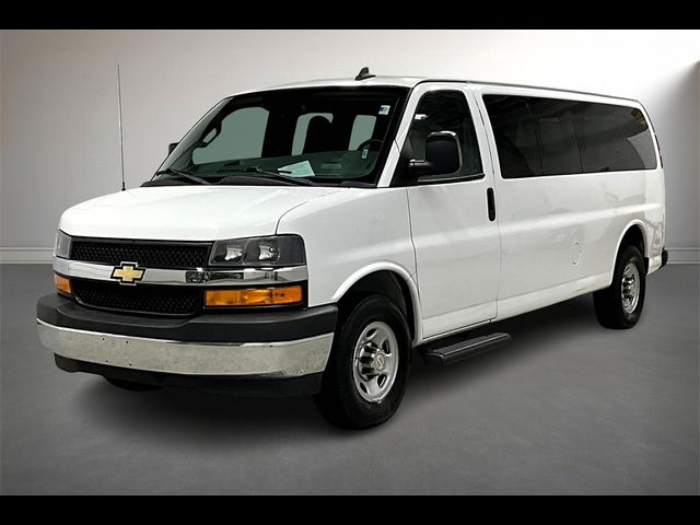 2020 Chevrolet Express LT