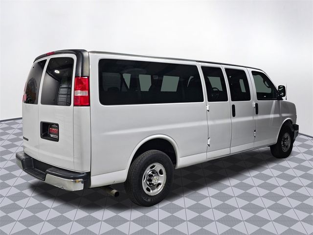 2020 Chevrolet Express LT