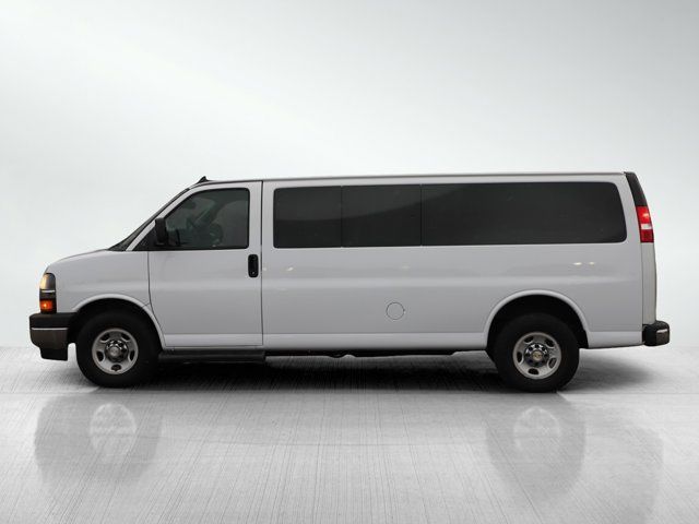 2020 Chevrolet Express LT