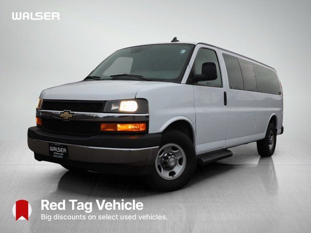 2020 Chevrolet Express LT