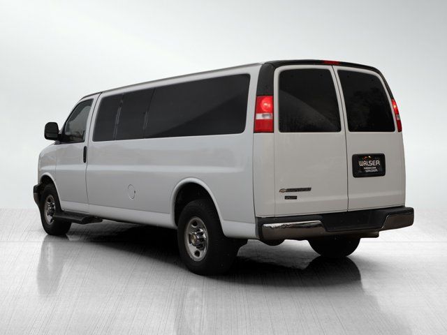 2020 Chevrolet Express LT