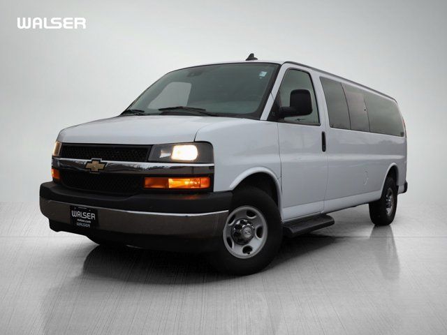 2020 Chevrolet Express LT