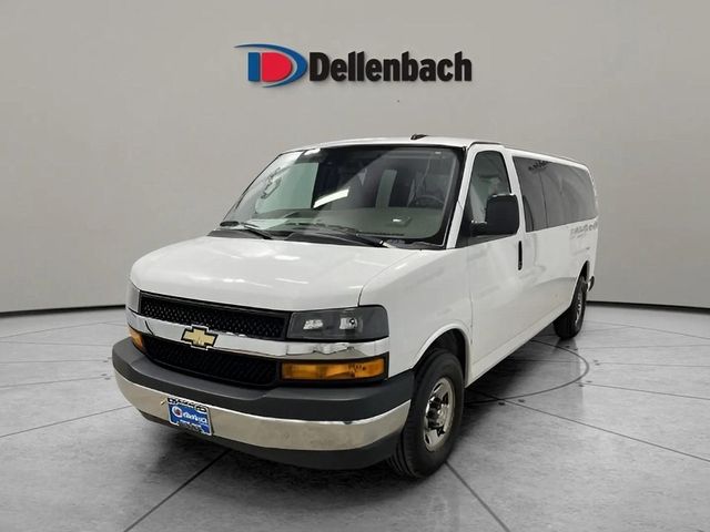 2020 Chevrolet Express LT