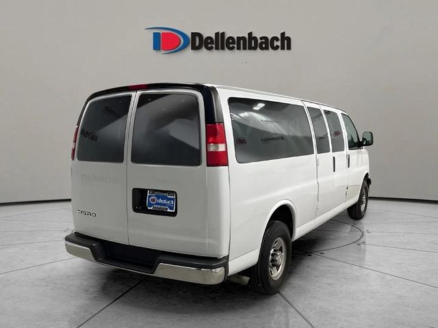 2020 Chevrolet Express LT